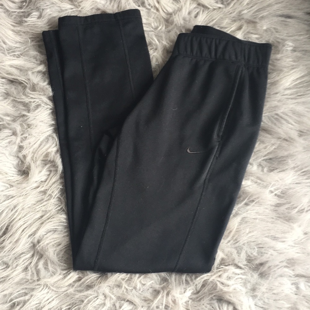 Black Nike sweatpants